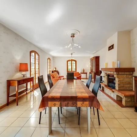 Vila Dordogne River Bliss *